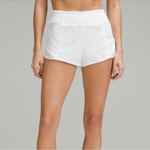 Lululemon Hotty Hot White shorts 2.5 inch